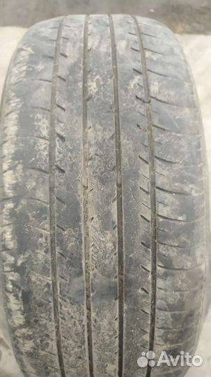 Yokohama BluEarth E70 215/55 R17