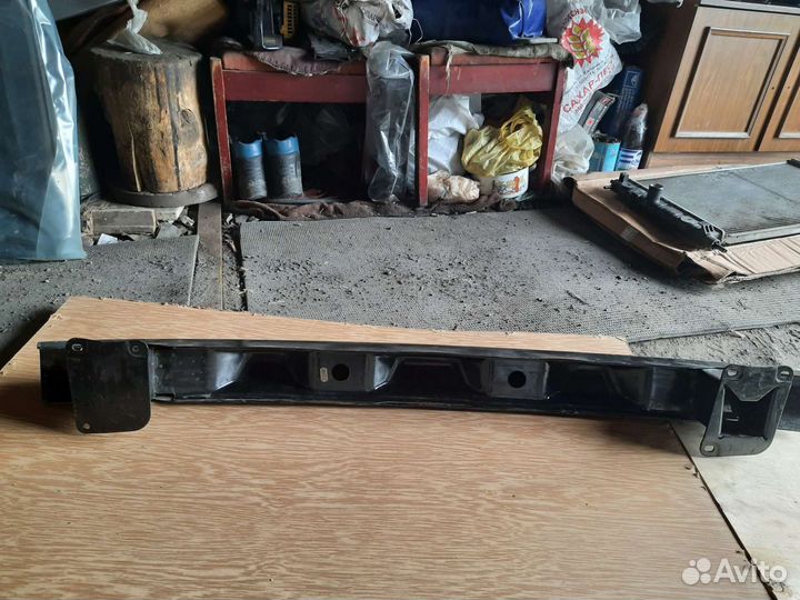 Усилитель бампера Шкода октавия