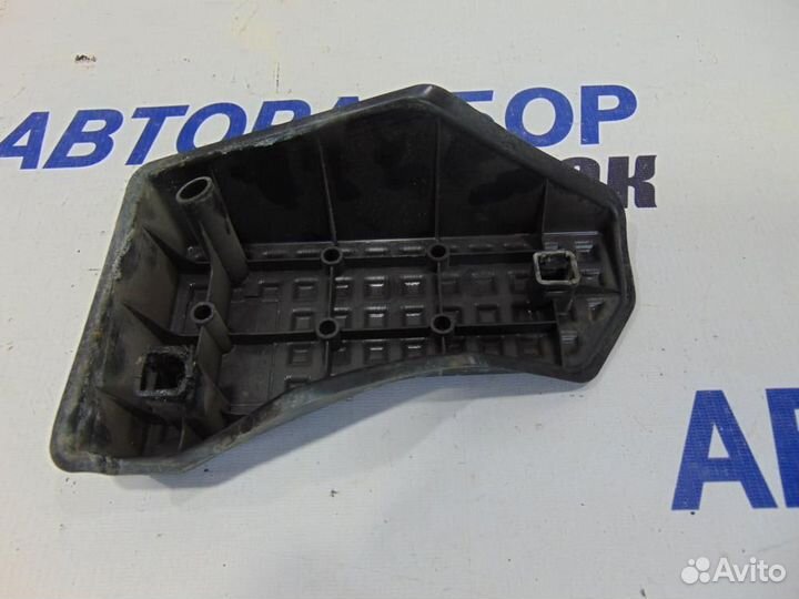 Подставка под ногу для Toyota Corolla 9 2001-2006