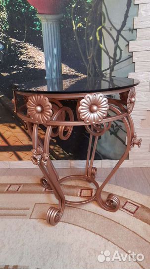 Кованый кофейный столик
