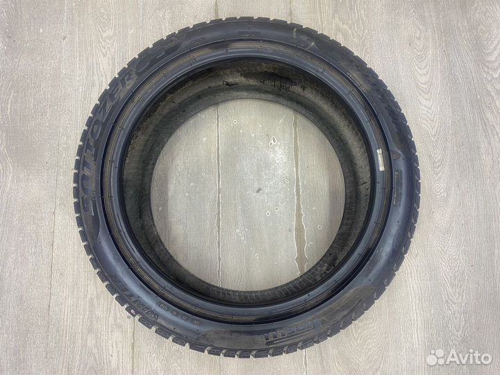 Pirelli Winter Sottozero 3 245/40 R18