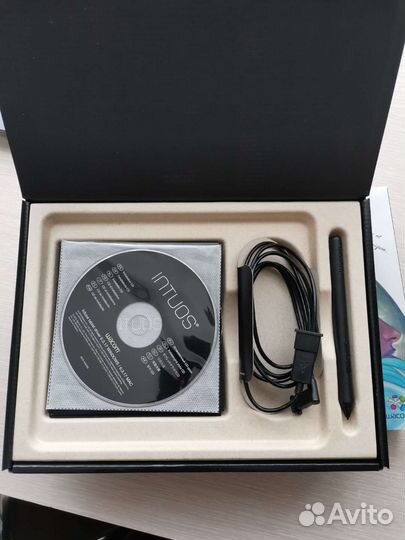 Графический планшет Wacom Intuos Art