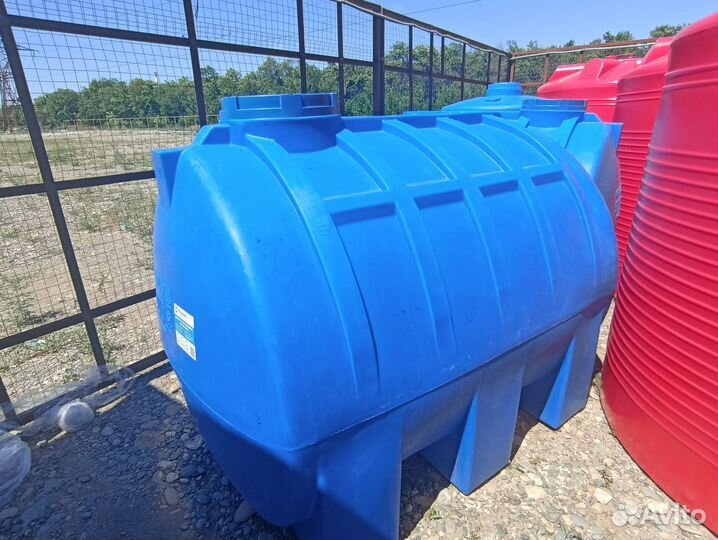 Емкость пластиковая 3000л