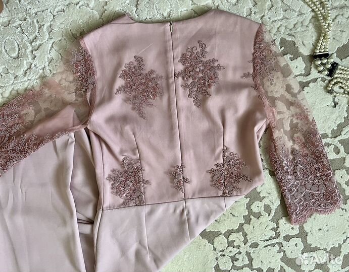 Комбинезон женский нарядный