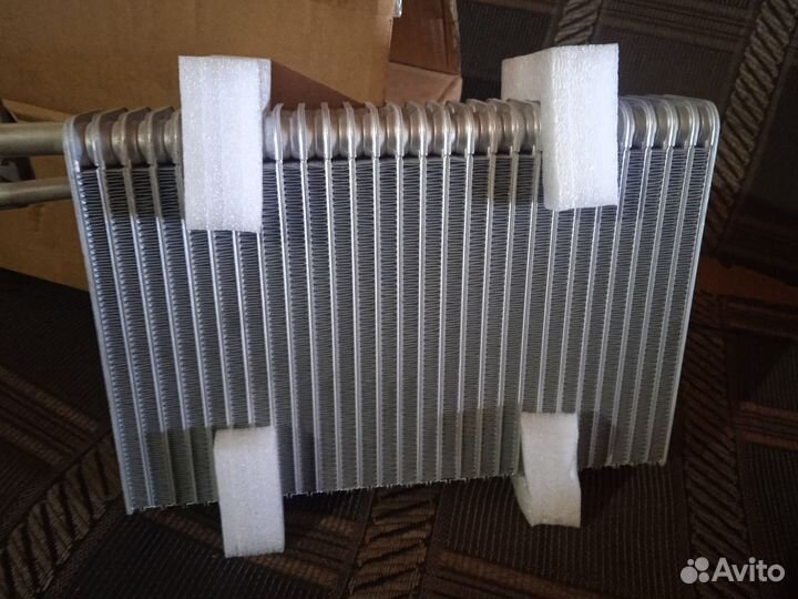 Испаритель кондиционера Mercedes actros