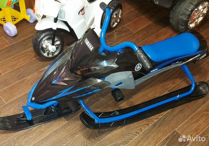 Детский снегокат yamaha