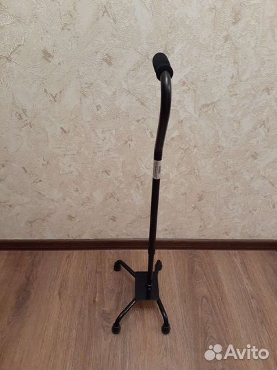 Трость для ходьбы четырехопорная