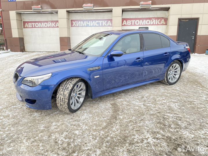 Передние М крылья BMW E60