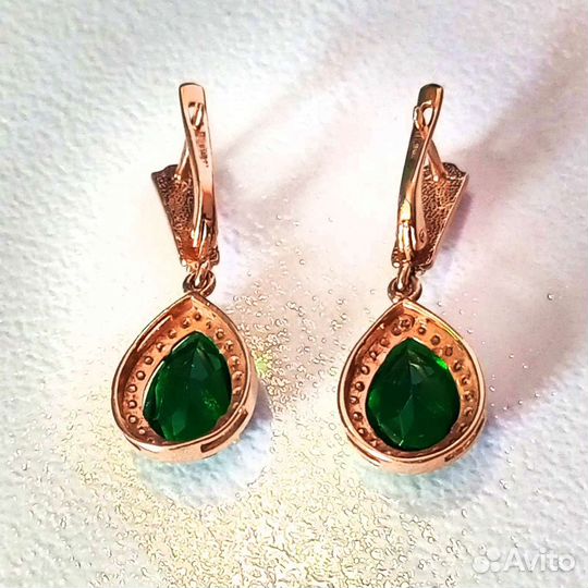 Золотые серьги