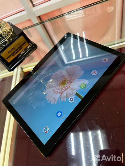 Планшет Lenovo Tab M10 TB-X505X 115039 в9