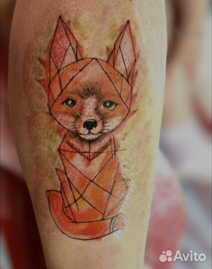 Мастер татуировки