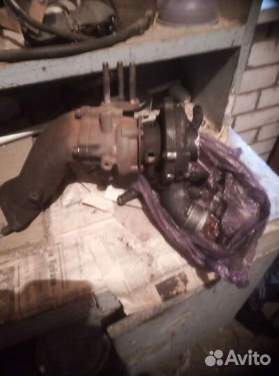 Продаю запчасти с двигателя хундай старекс (D4CB)