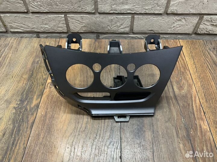 Ford Focus 3 Накладка декоративная