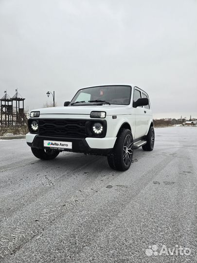 LADA 4x4 (Нива) 1.7 МТ, 2016, 88 000 км