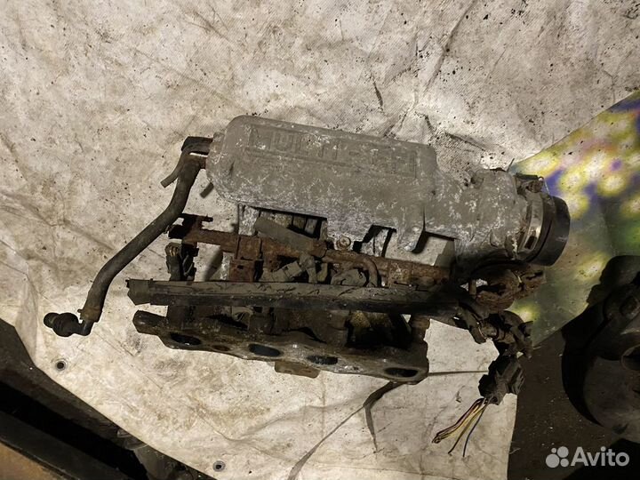 Впускной коллектор с форсунками toyota corsa