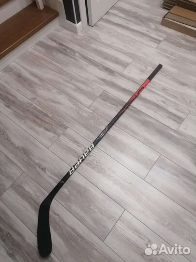 Клюшка хоккейная