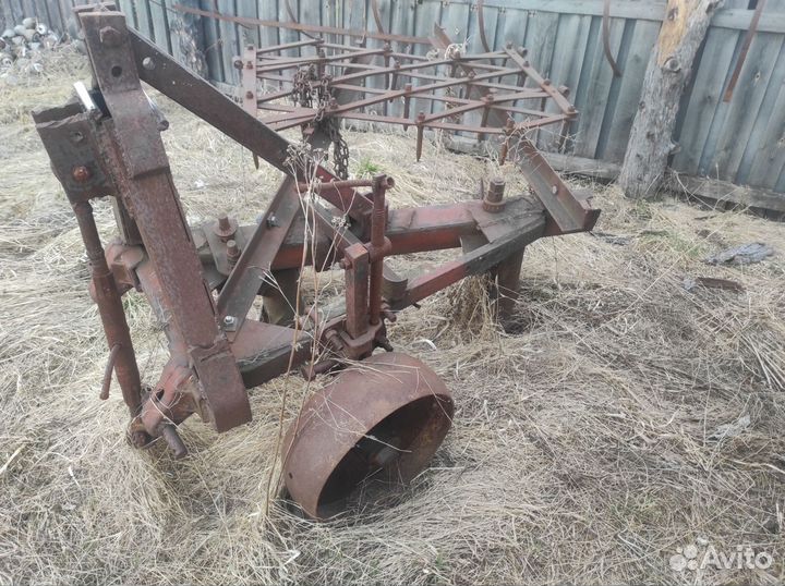 Плуг на мтз 82