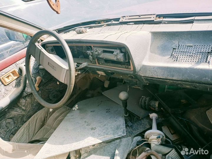 Daihatsu charade разбор частями