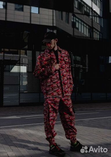 Дизайнерский костюм tony clow