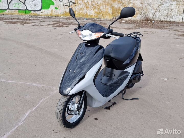 Honda dio af 56