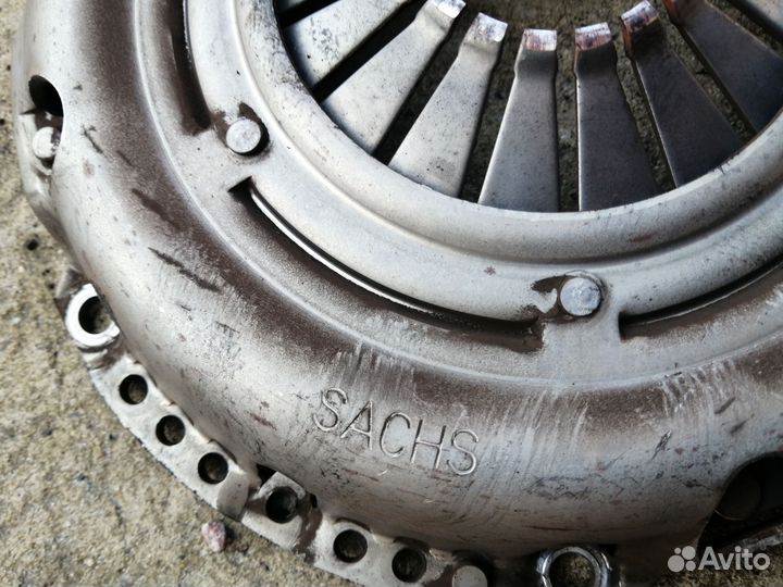 Маховик форд фокус 2 1.8 бензин сцепление