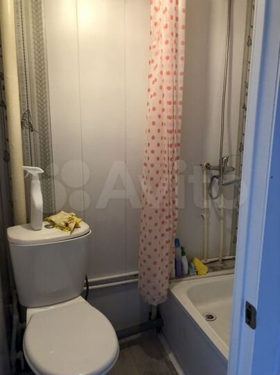 Комната 13 м² в 1-к., 4/5 эт.