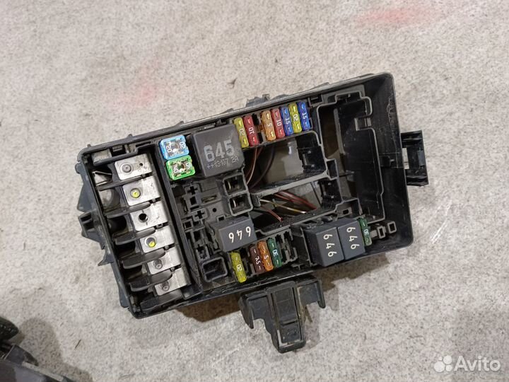 Блок предохранителей для 1.4 Skoda Octavia A7