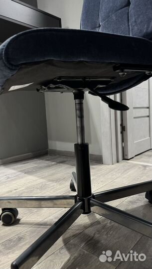 Компьютерное кресло