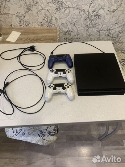 Sony ps4 slim 1tb