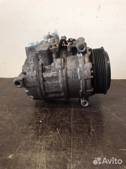 Компрессор кондиционера для Мерседес W203