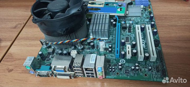 Материнская плата acer. Core2Quad Q9550