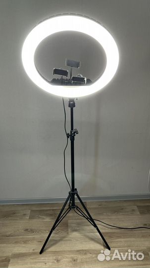 Кольцевая лампа со штативом 45см