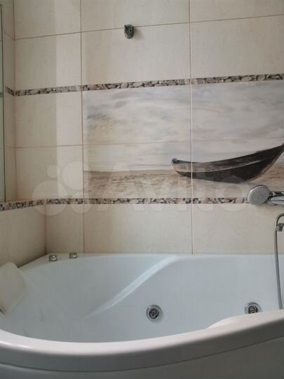 2-к. квартира, 63 м², 2/3 эт.