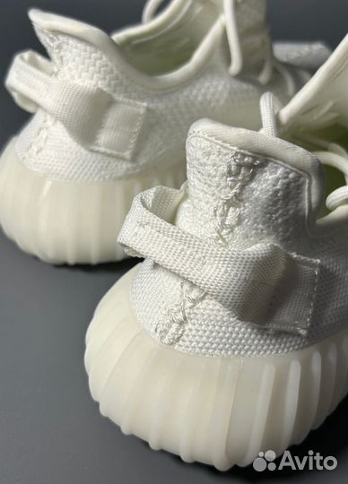 Кроссовки Yeezy Boost 350 V2 White Люкс