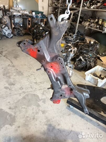 Подрамник передний Mitsubishi Lancer 9