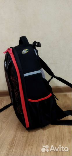 Школьный рюкзак