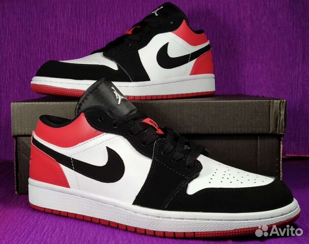 Кроссовки Air Jordan 1 Low Black Toe