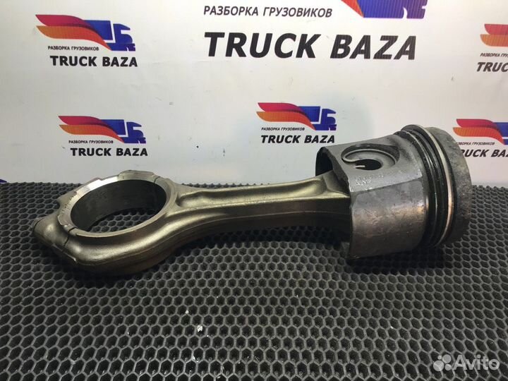 Поршень с шатуном Daf XF105