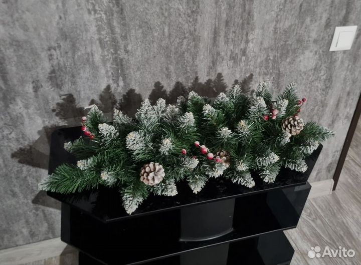 Хвойная гирлянда