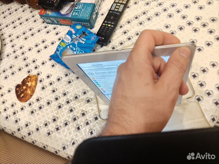 iPad iPad (4th Generation) WiFi + Cellular