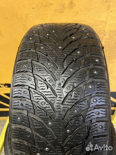 Nokian Tyres Hakkapeliitta 9 245/40 R19