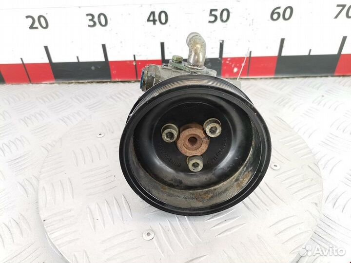 Насос для Volkswagen Golf 4