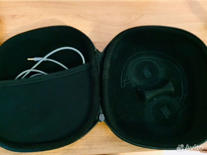 Беспроводные наушники JBL everest 310 GA