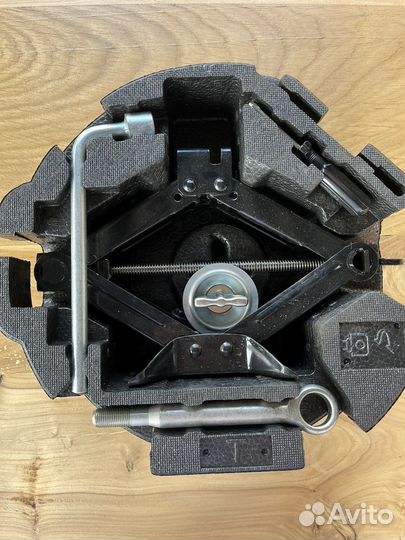 Ящик багажника