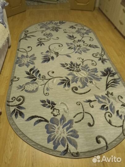 Ковер напольный овальный
