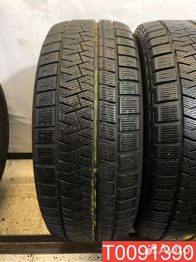 Pirelli Ice Asimmetrico 205/60 R16 95Q