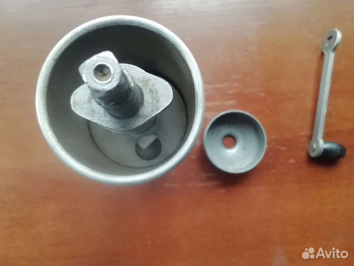 Мельничка-кофемолка, бу в отличном состоянии СССР