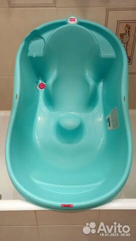 Ванночка для купания анатомическая с термометром