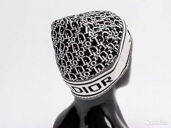 Шапка мужская J'Adior