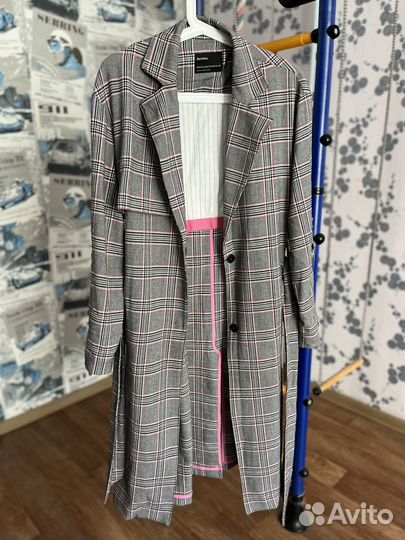 Тренч женский Bershka